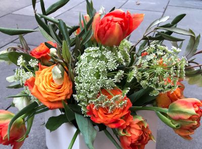 Tulpen Orange Blumenstrauss wild modern