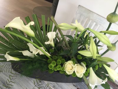 aufwendiges Blumenmeer Lilie Calla Rose weiss